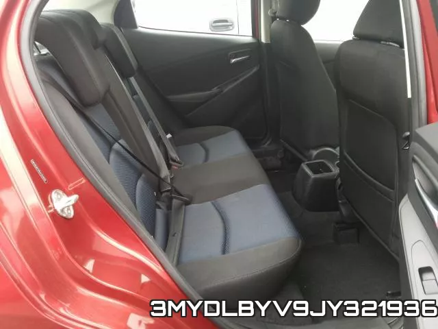 3MYDLBYV9JY321936_6.webp