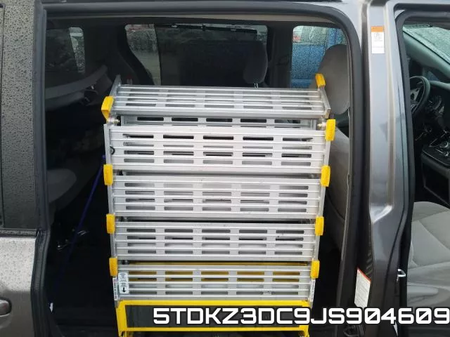 5TDKZ3DC9JS904609