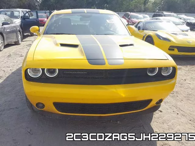 2C3CDZAG5JH229275_10.webp