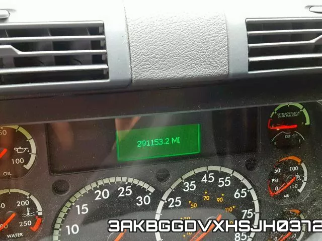 3AKBGGDVXHSJH0372_8.webp