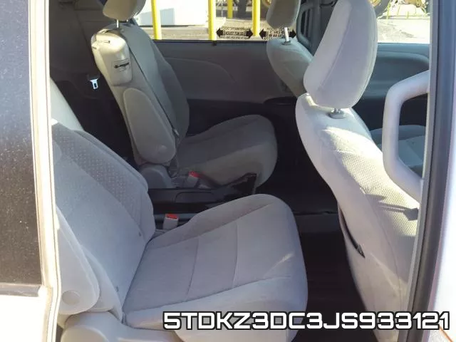 5TDKZ3DC3JS933121_6.webp