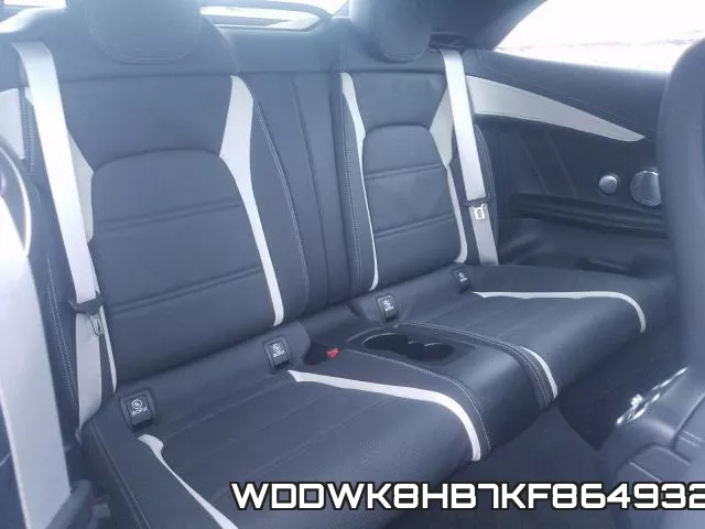 WDDWK8HB7KF864932_6.webp
