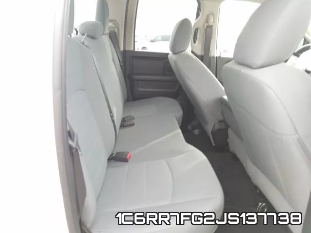 1C6RR7FG2JS137738_6.webp