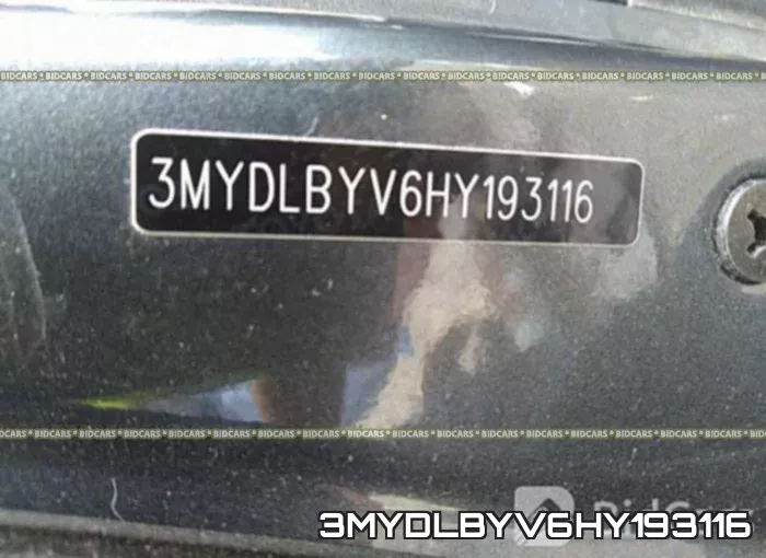 3MYDLBYV6HY193116_9.webp