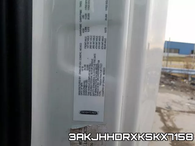 3AKJHHDRXKSKX7158_10.webp