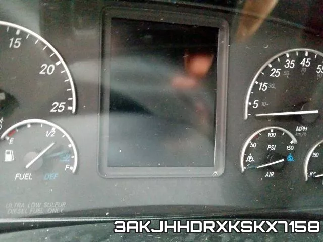 3AKJHHDRXKSKX7158_8.webp
