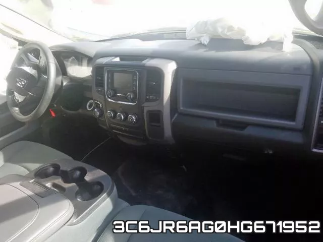 3C6JR6AG0HG671952_10.webp