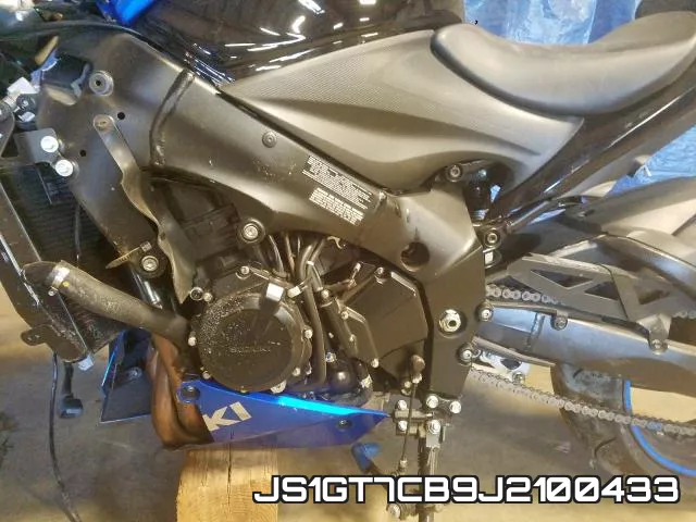 JS1GT7CB9J2100433