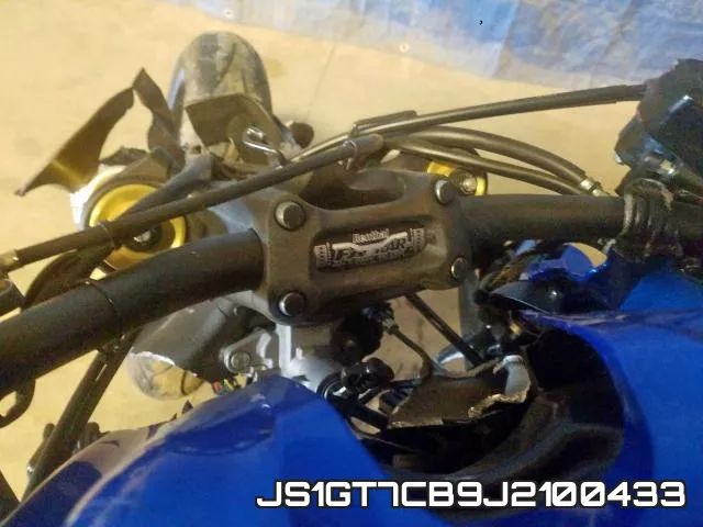 JS1GT7CB9J2100433_8.webp