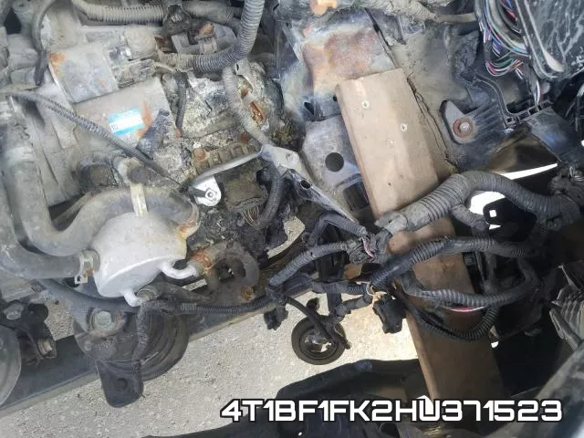 4T1BF1FK2HU371523_9.webp