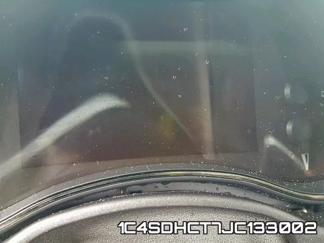 1C4SDHCT7JC133002_8.webp