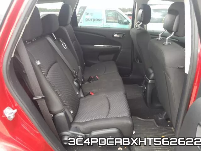 3C4PDCABXHT562622_6.webp