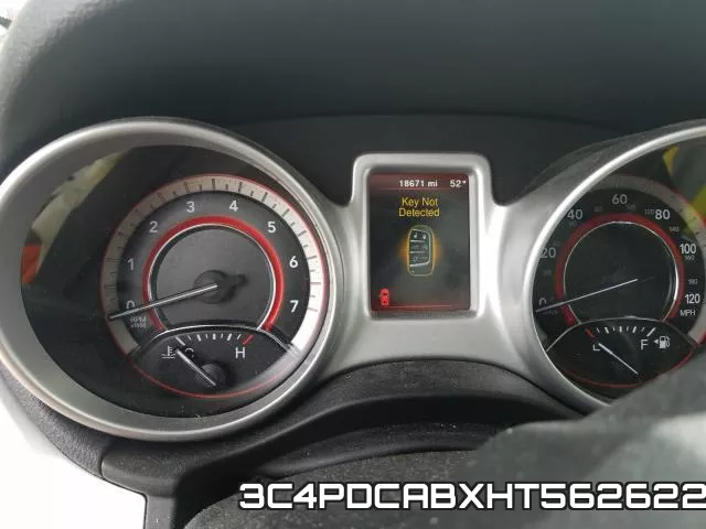 3C4PDCABXHT562622_8.webp