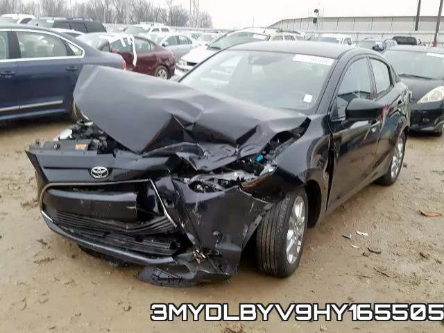 3MYDLBYV9HY165505_2.webp