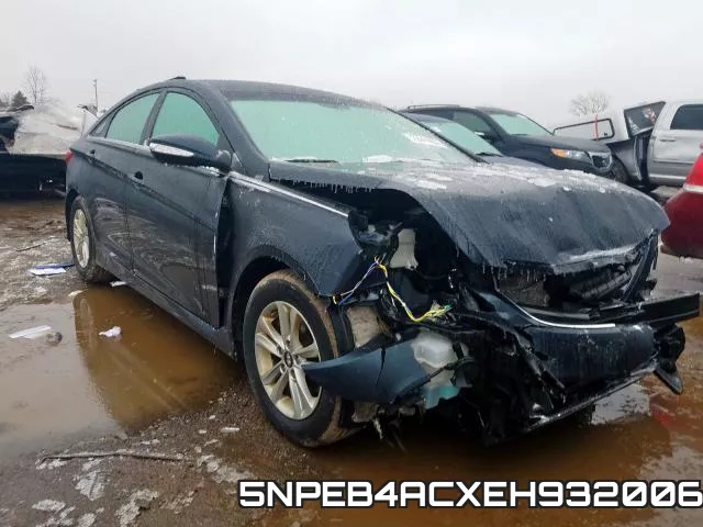 5NPEB4ACXEH932006