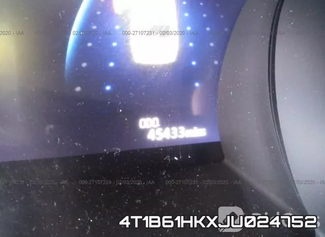 4T1B61HKXJU024752_7.webp