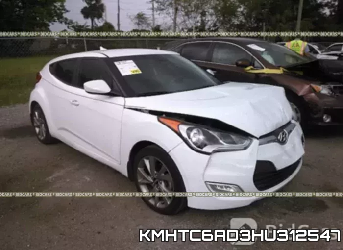 KMHTC6AD3HU312547_1.webp