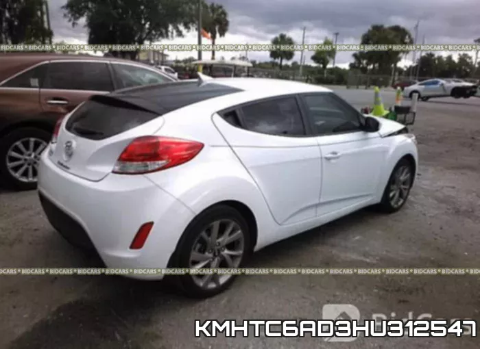 KMHTC6AD3HU312547_4.webp