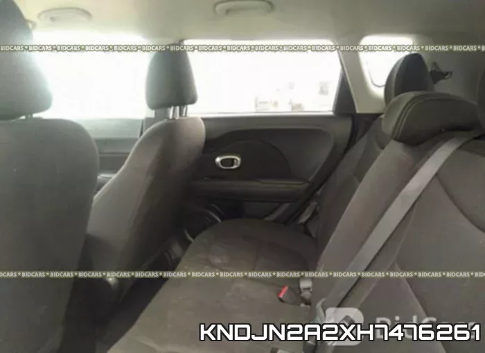 KNDJN2A2XH7476261