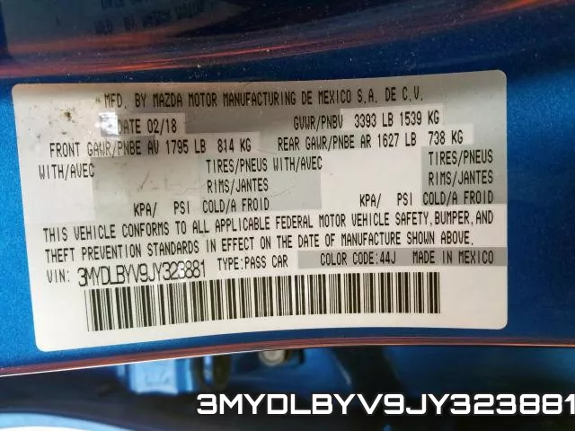 3MYDLBYV9JY323881_10.webp