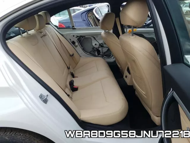 WBA8D9G58JNU72218