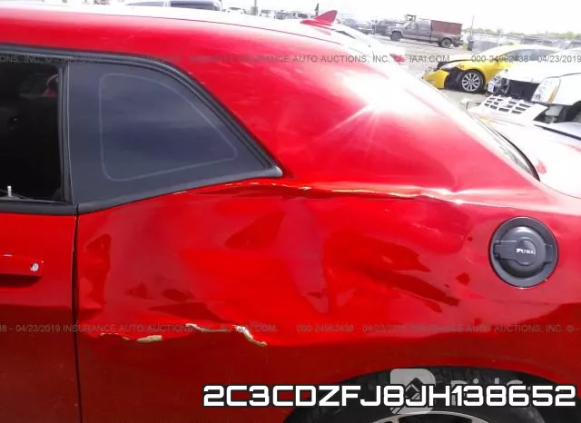 2C3CDZFJ8JH138652_6.webp