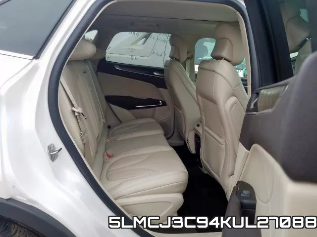5LMCJ3C94KUL27088_6.webp