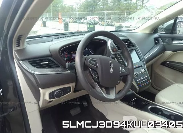 5LMCJ3D94KUL03405_5.webp