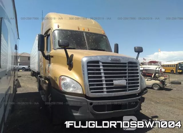 1FUJGLDR7DSBW7004