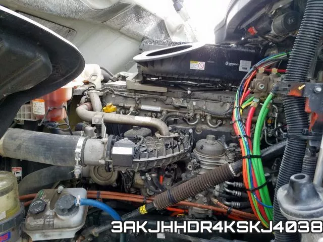 3AKJHHDR4KSKJ4038_7.webp