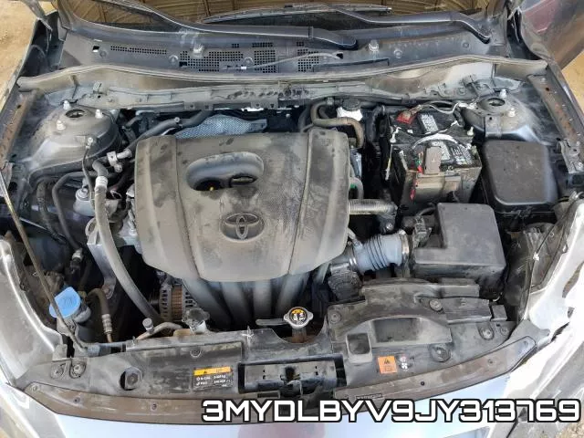 3MYDLBYV9JY313769_7.webp