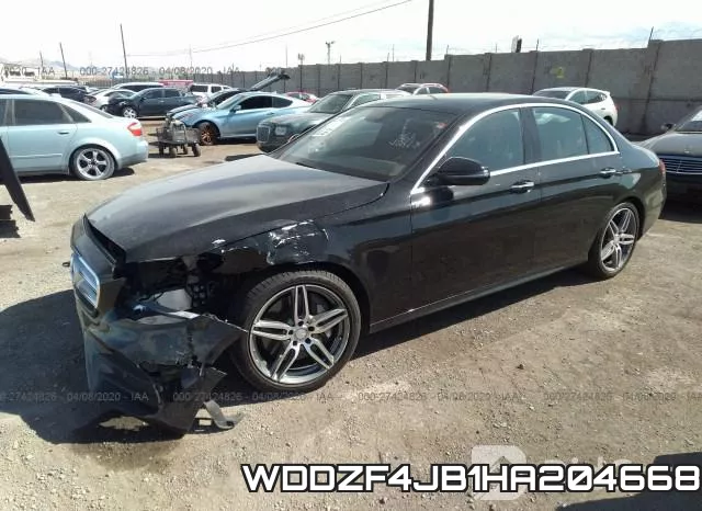 WDDZF4JB1HA204668_2.webp
