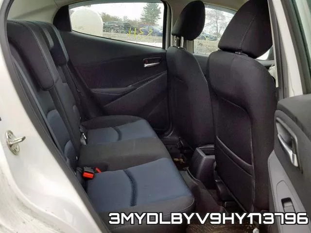 3MYDLBYV9HY173796_6.webp