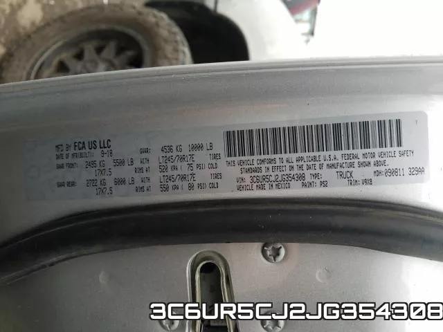 3C6UR5CJ2JG354308_10.webp