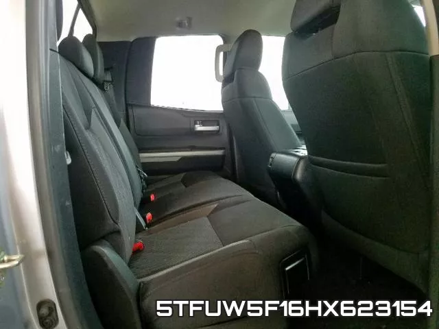 5TFUW5F16HX623154_6.webp
