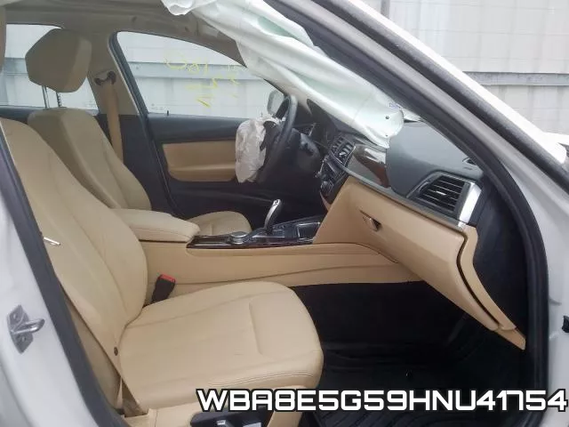 WBA8E5G59HNU41754_5.webp