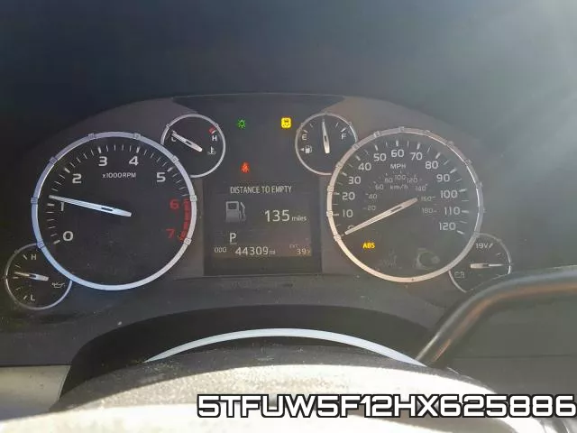 5TFUW5F12HX625886_8.webp