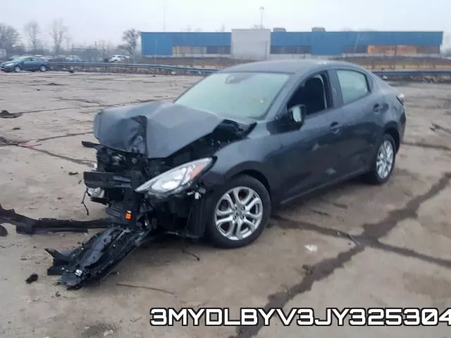 3MYDLBYV3JY325304_2.webp