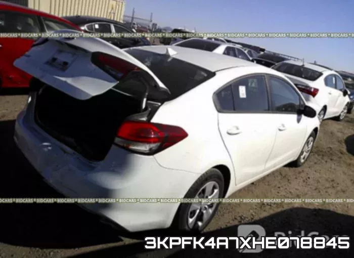 3KPFK4A7XHE078845_4.webp