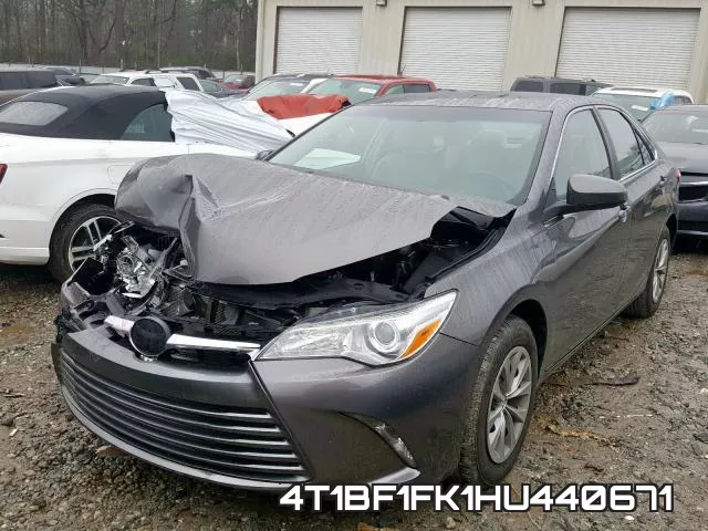 4T1BF1FK1HU440671_2.webp