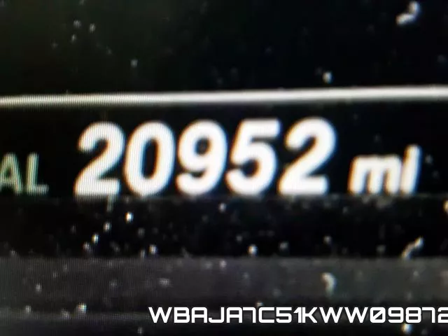 WBAJA7C51KWW09872