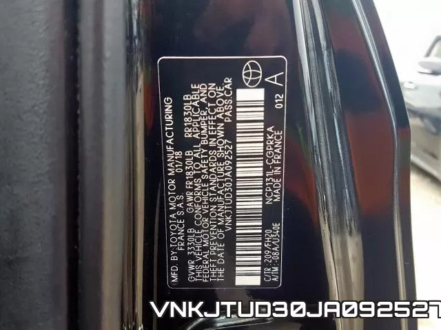 VNKJTUD30JA092527_10.webp