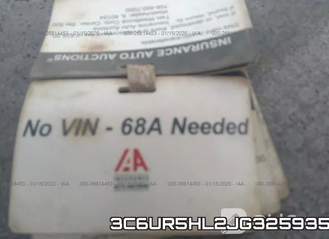 3C6UR5HL2JG325935_9.webp