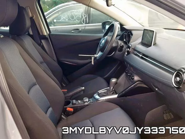 3MYDLBYV0JY333750_5.webp