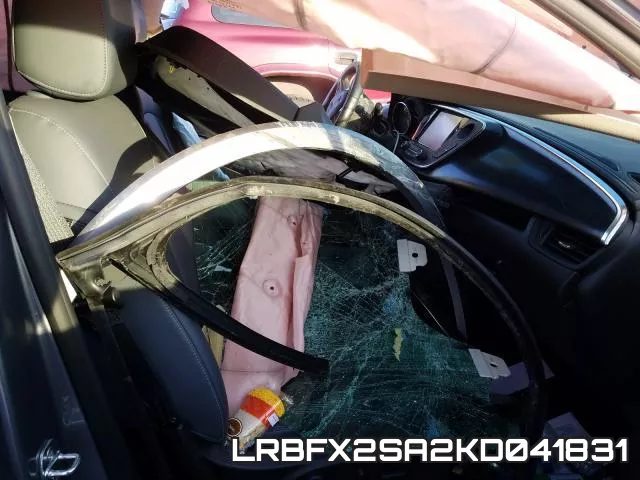 LRBFX2SA2KD041831_5.webp