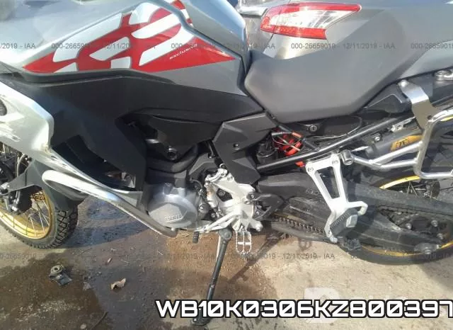 WB10K0306KZ800397_9.webp