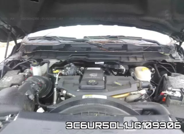 3C6UR5DL1JG109306_10.webp