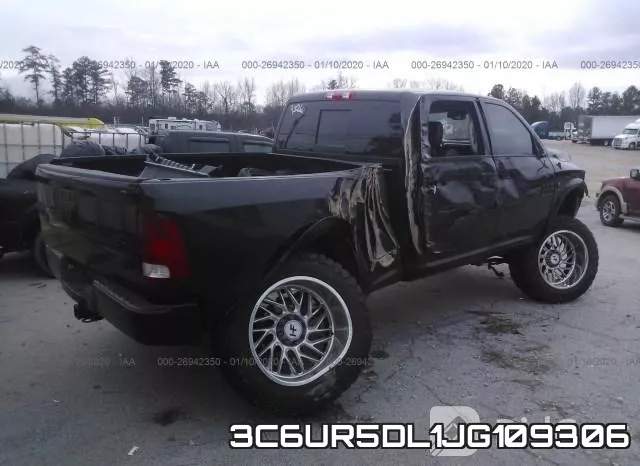 3C6UR5DL1JG109306_4.webp