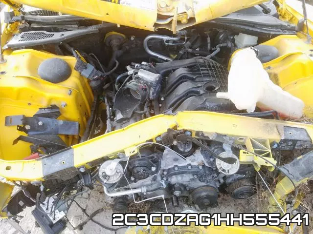 2C3CDZAG1HH555441_7.webp
