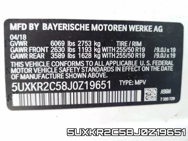 5UXKR2C58J0Z19651_10.webp